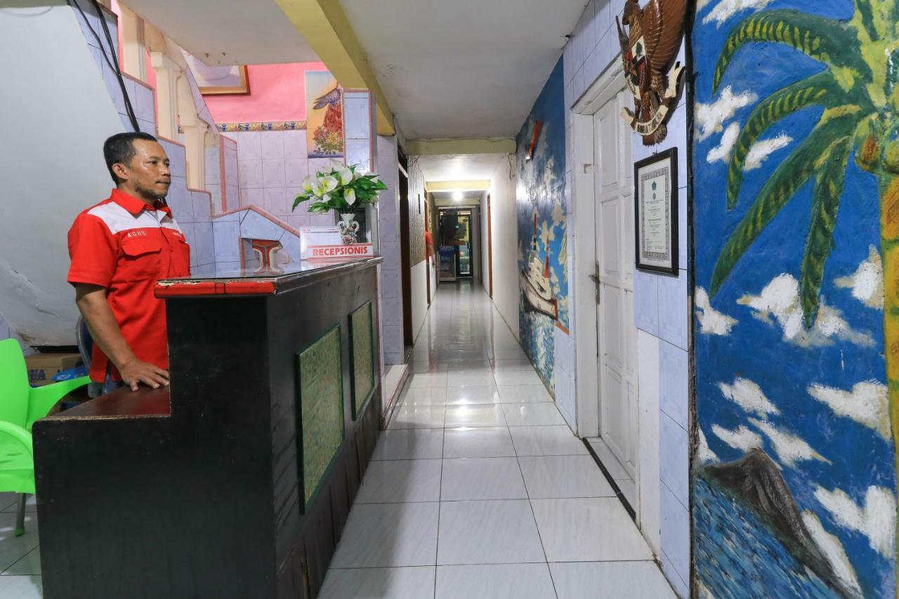 Dharmawati Homestay Syariah At Terminal Purabaya Waru Eksteriør billede