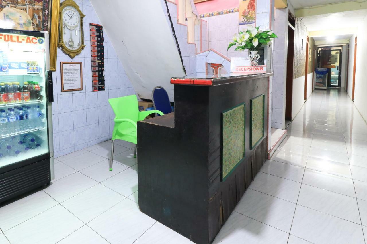 Dharmawati Homestay Syariah At Terminal Purabaya Waru Eksteriør billede