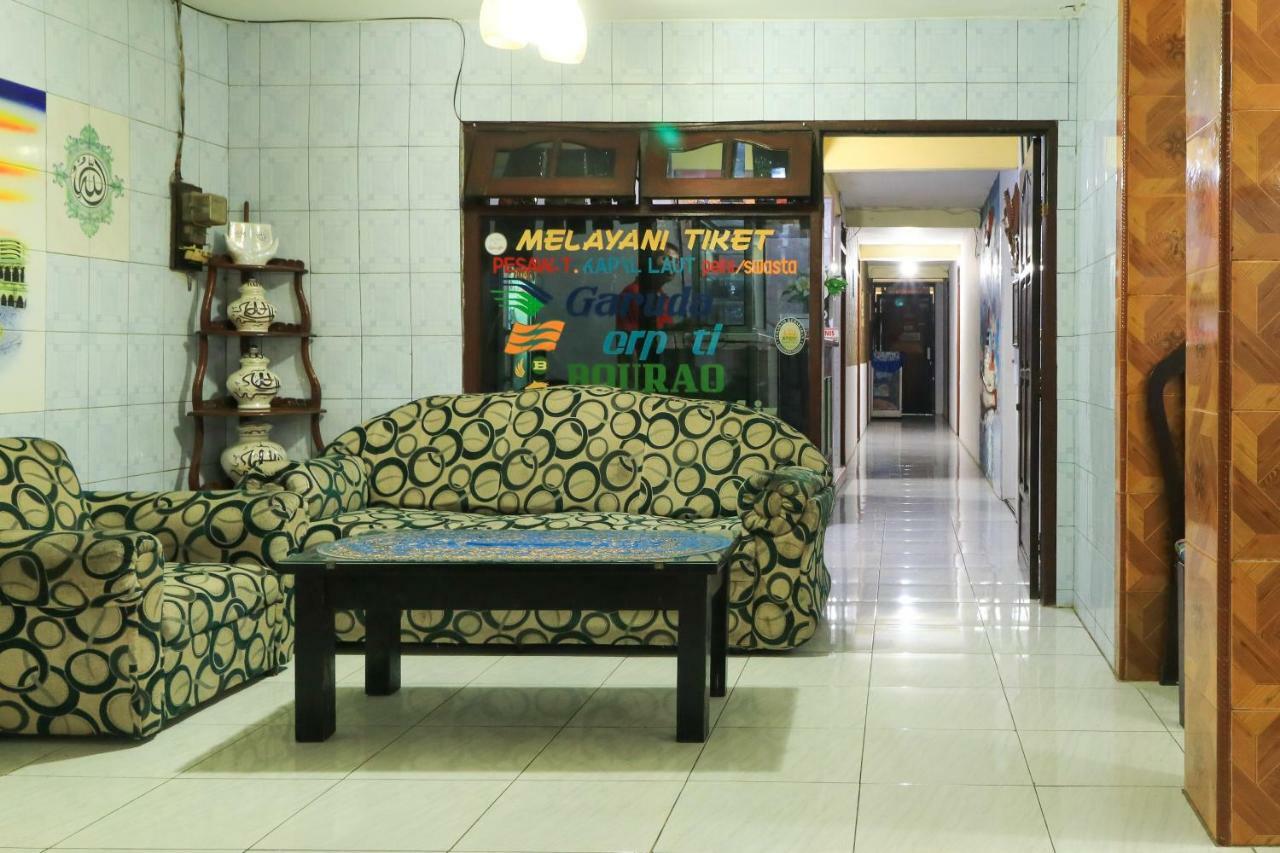 Dharmawati Homestay Syariah At Terminal Purabaya Waru Eksteriør billede