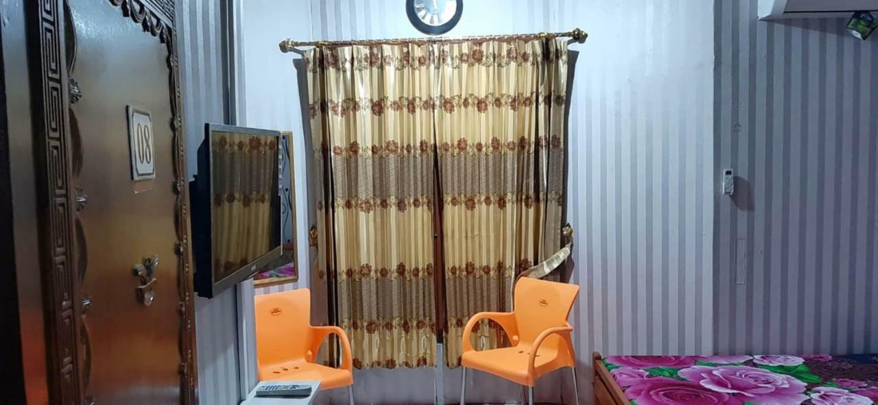 Dharmawati Homestay Syariah At Terminal Purabaya Waru Eksteriør billede